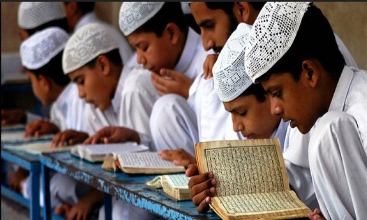 मध्यमा एवं मदरसा