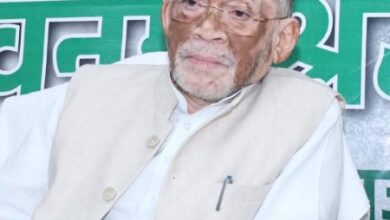 Governor संतोष गंगवार 20 दिसंबर को जाएंगे सोनाहातु, विनोद बिहारी महतो की 9 फीट ऊंची प्रतिमा का करेंगे लोकार्पण