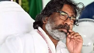 Jharkhand news: हेमंत सोरेन की बदलती राजनीतिक चालें: क्या भाजपा से हाथ मिलने की तैयारी? जानें वे 3 बड़ी वजहें जिनसे अटकलों को मिल रही है ताकत