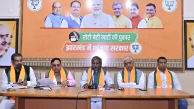 Jharkhand: झारखंड विधानसभा शीतकालीन सत्र से पहले बीजेपी ने तेज की तैयारी, विधायक दल की अहम बैठक ने बढ़ाई सियासी हलचल