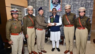 CM Hemant Soren से मिले 2024 बैच के नए IPS अधिकारी, ट्रेनिंग के अनुभव किए साझा