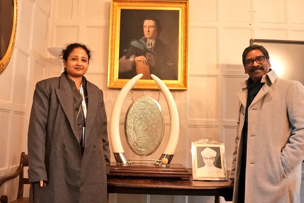 ऑक्सफोर्ड में CM Hemant Soren ने डॉ. राधाकृष्णन को किया नमन,
