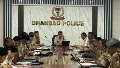 Prince Khan Gang के 2 गुर्गे पिस्टल और जिंदा बम के साथ गिरफ्तार