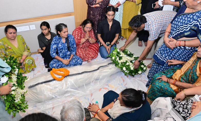 मंत्री Dipika Pandey की पुत्री तृषा सिंह का निधन, सीएम हेमन्त सोरेन ने दी श्रद्धांजलि